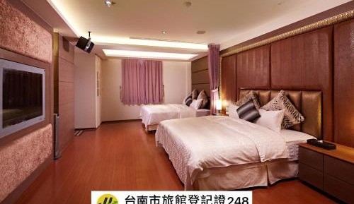 Superior Quadruple Room (check-in after 18:00)