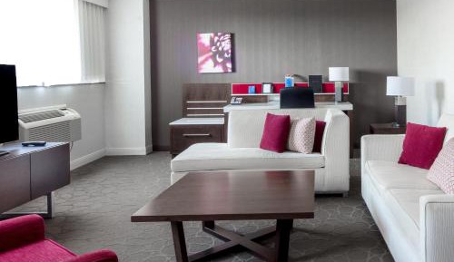 Club King Room