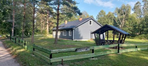 One-Bedroom House