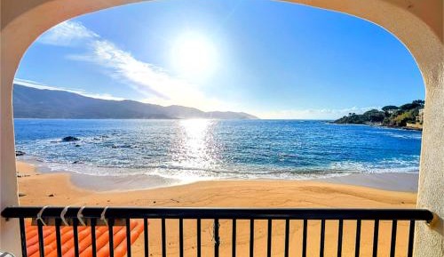 Studio with Sea View
