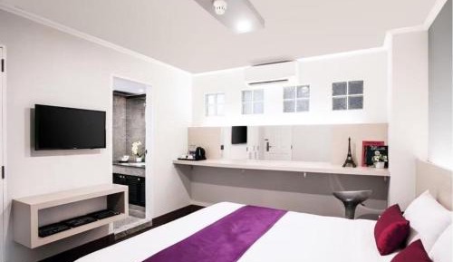 Superior King Room