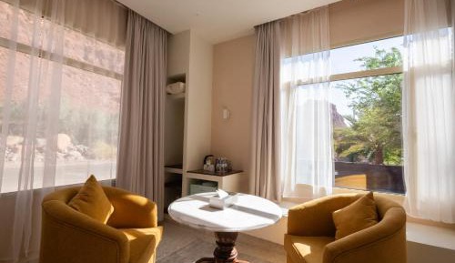 King Room with Mountain View