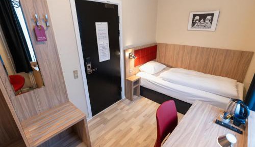 Standard Single Room