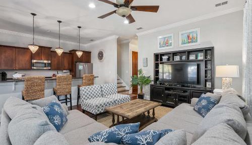Four-Bedroom Holiday Home