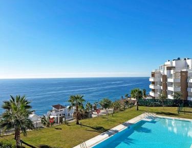 Two-Bedroom Apartment with Bay View