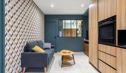 One-Bedroom Apartment
