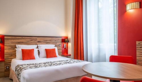 Studio with Double Bed