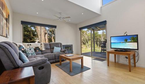 Two-Bedroom Holiday Home