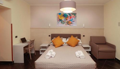 Triple Room with Private Bathroom