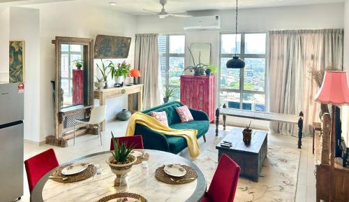 Three-Bedroom Apartment - High Floor