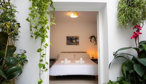 Double Room with Shared Bathroom