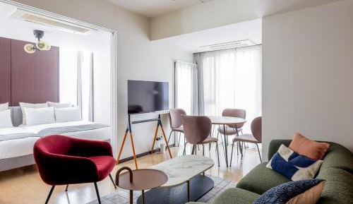 One-Bedroom Apartment with Balcony