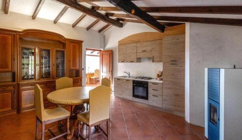 One-Bedroom Holiday Home