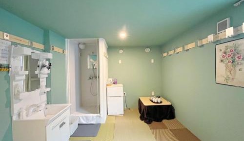 Japanese-Style Room