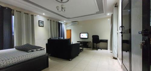 Deluxe King Studio