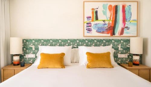 Duplex Studio Suite with Balcony