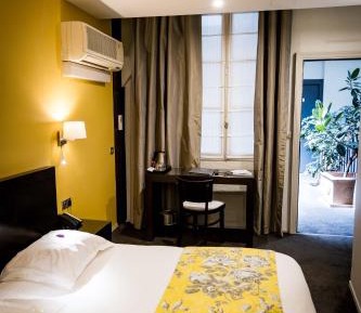 Classic Double or Twin Room