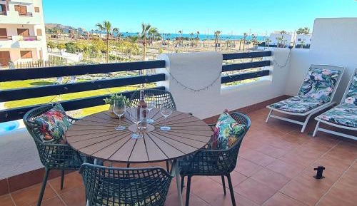 Two-Bedroom Apartment with Balcony and Sea View