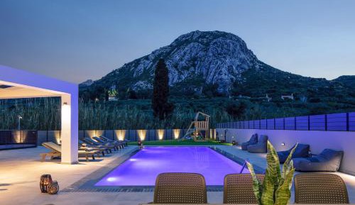 Villa with Private Pool