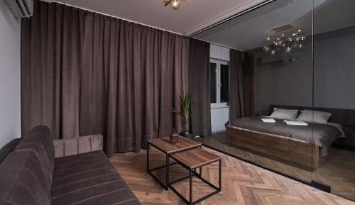 One-Bedroom Loft Apartment with Balcony