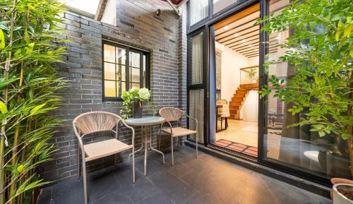 Two-Bedroom Apartment with Terrace