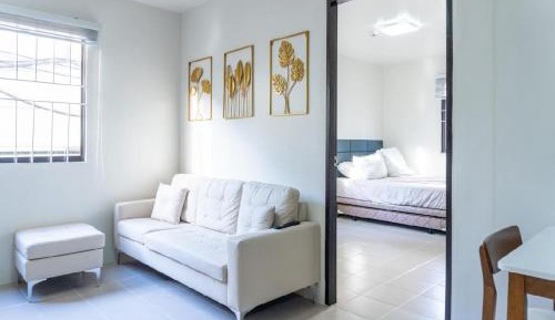 One-Bedroom Apartment with Balcony