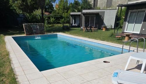 Queen Suite with Pool View