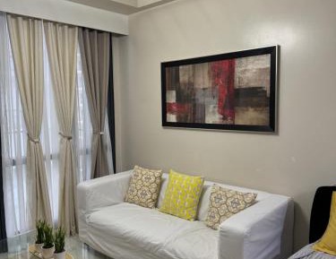 One-Bedroom Apartment with Balcony