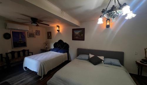 Deluxe Family Suite