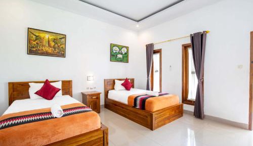 Twin Room with Balcony