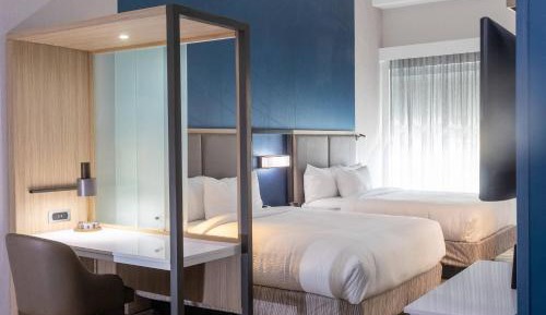 Queen Suite