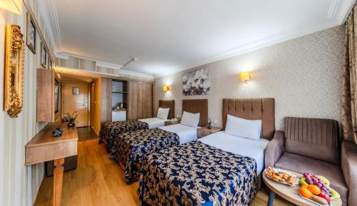 Deluxe Triple Room