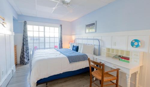 2 Bedroom Apartment #12