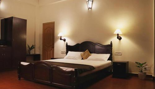 Double Room with Pool View