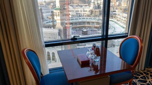 Junior Suite Kaaba View