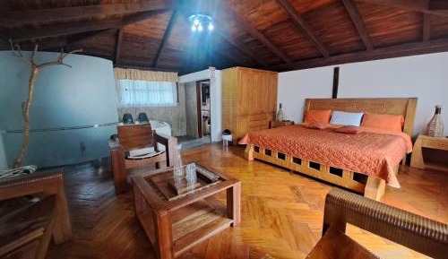 Suite with Spa Bath