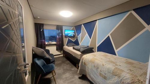 Double Room with Shared Bathroom