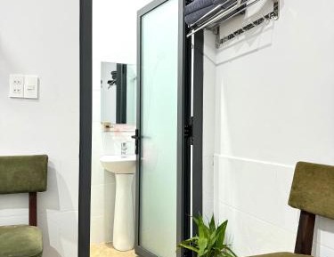 Quadruple Room with Private Bathroom