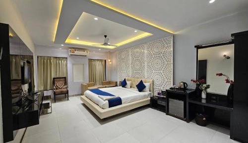 Superior King Room