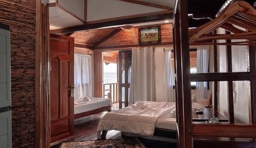 King Suite with Ocean View