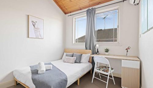 Double Room with Shared Bathroom