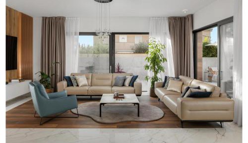 Four-Bedroom Holiday Home