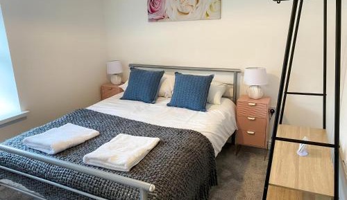 Four-Bedroom Holiday Home