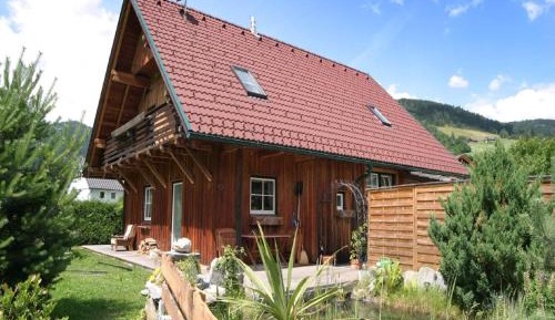 Three-Bedroom Holiday Home 