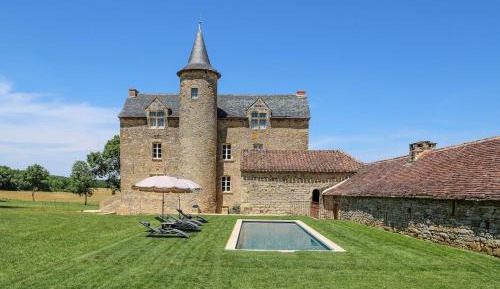 Six-Bedroom House