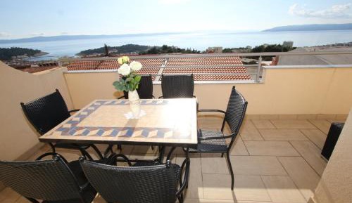 Apartment with Sea View