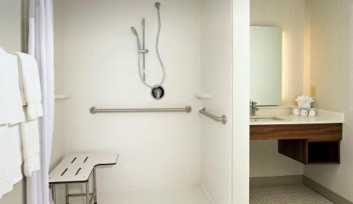 Suite with Mobility Accessible Roll In Shower - Non-Smoking