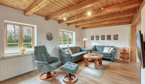 Three-Bedroom Holiday Home 