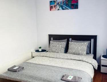 Double Room with Shared Bathroom