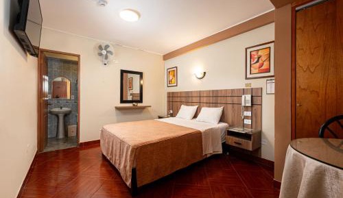 Double Room with Spa Bath